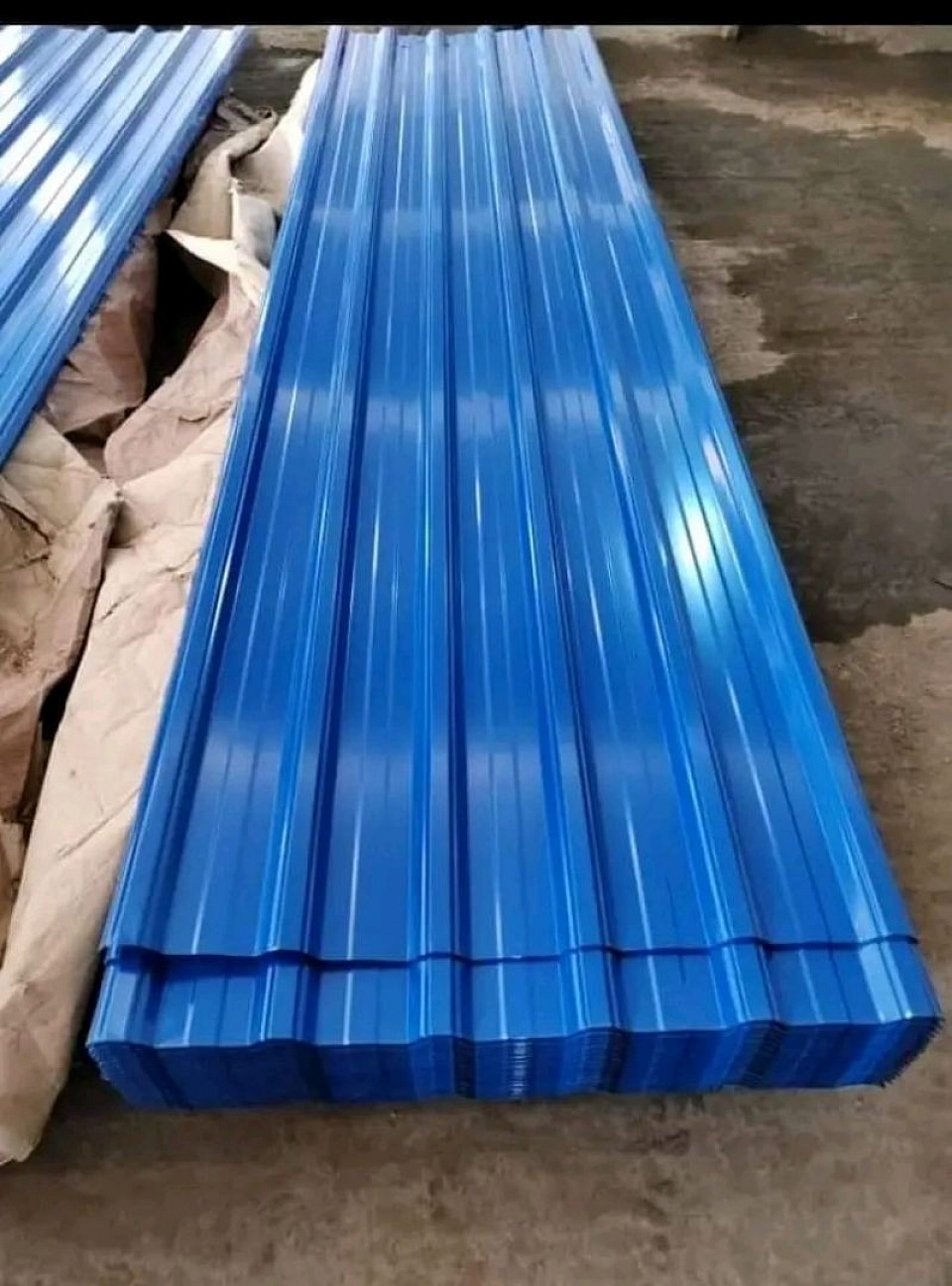 BOX PROFILE MABATI MATTE G30 (@ksh 420/- per meter) ◾2m - ksh 840/- ◾2.5m - ksh 1,050/- ◾3m - ksh 1,260/-
