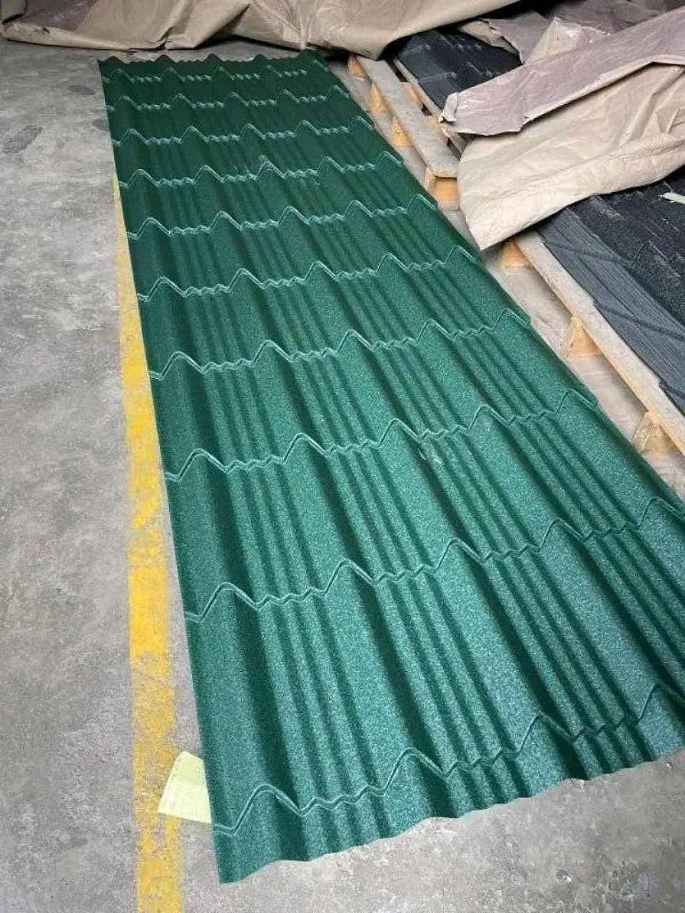 Bricktile Glossy Matte G28 (@ksh 650/- per meter) ▪️2m - ksh 1,300/- ▪️2.5m - ksh 1,625/- ▪️3m - ksh1,950 /-